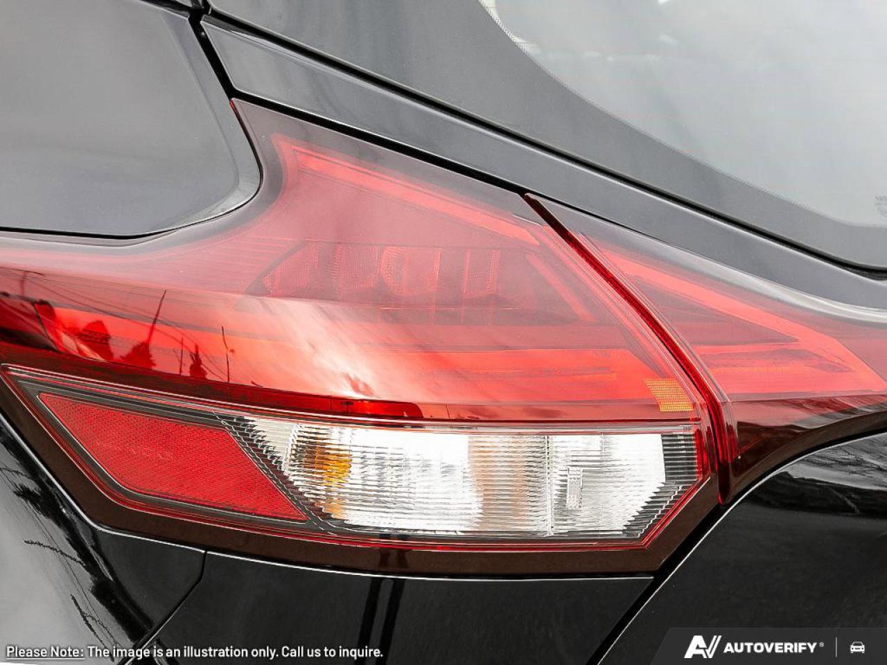 2025 Nissan Kicks Play SV Photo