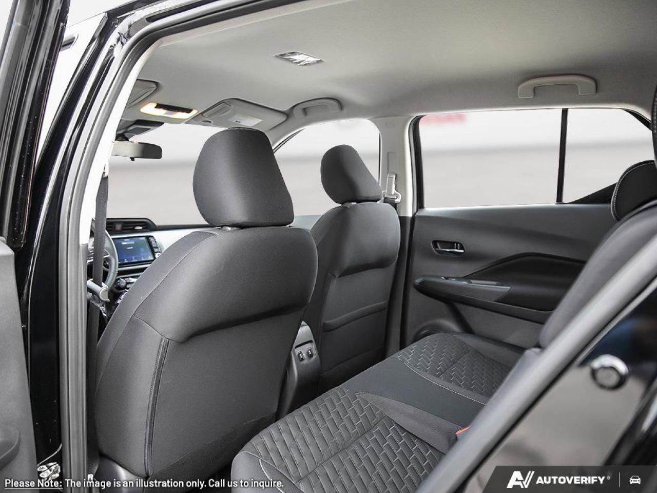 2025 Nissan Kicks Play SV Photo