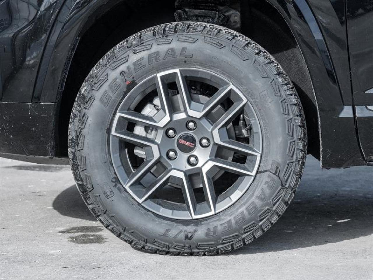 2026 GMC Terrain AT4 Photo4