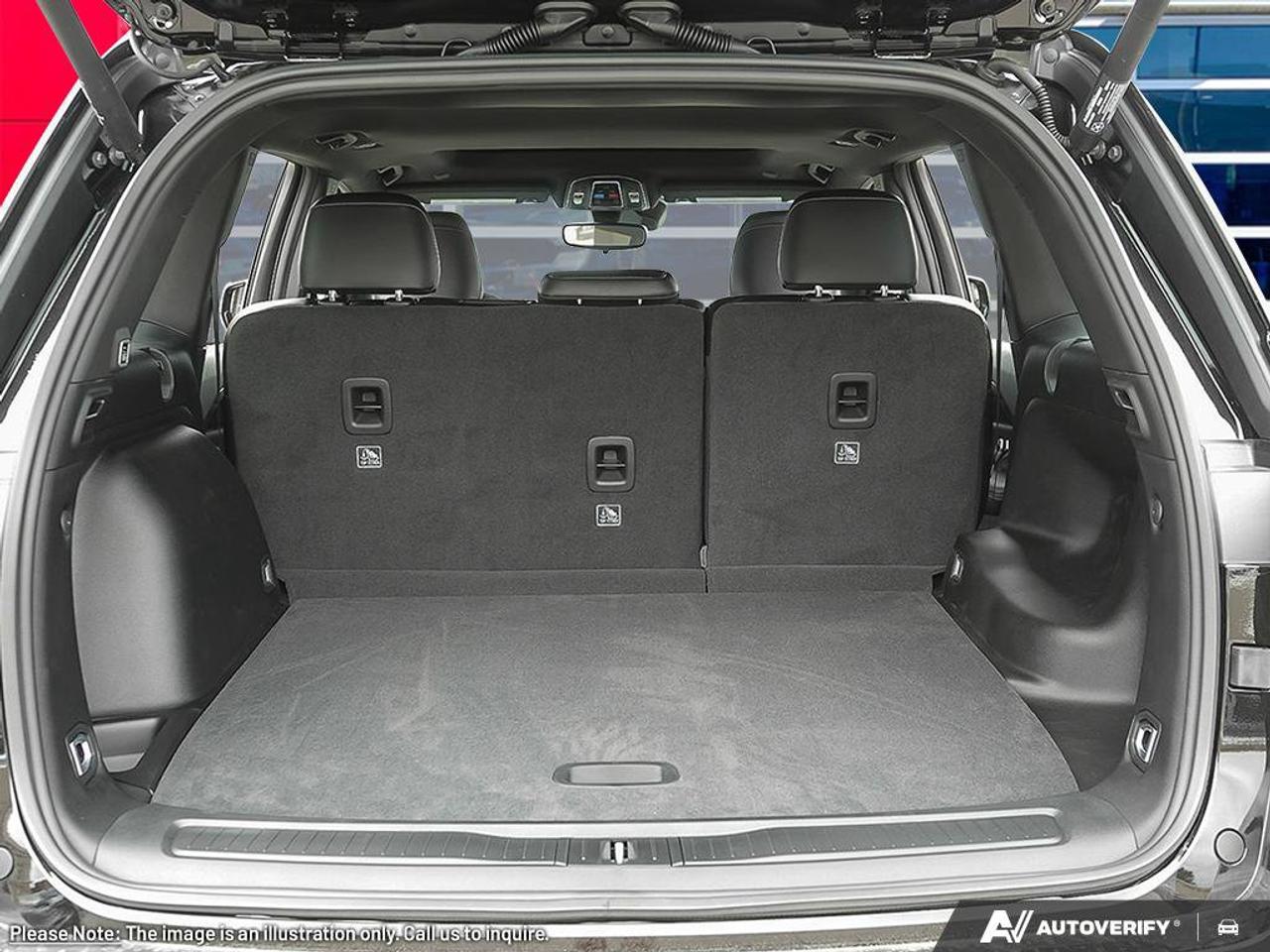 2025 Jeep Grand Cherokee Altitude Photo