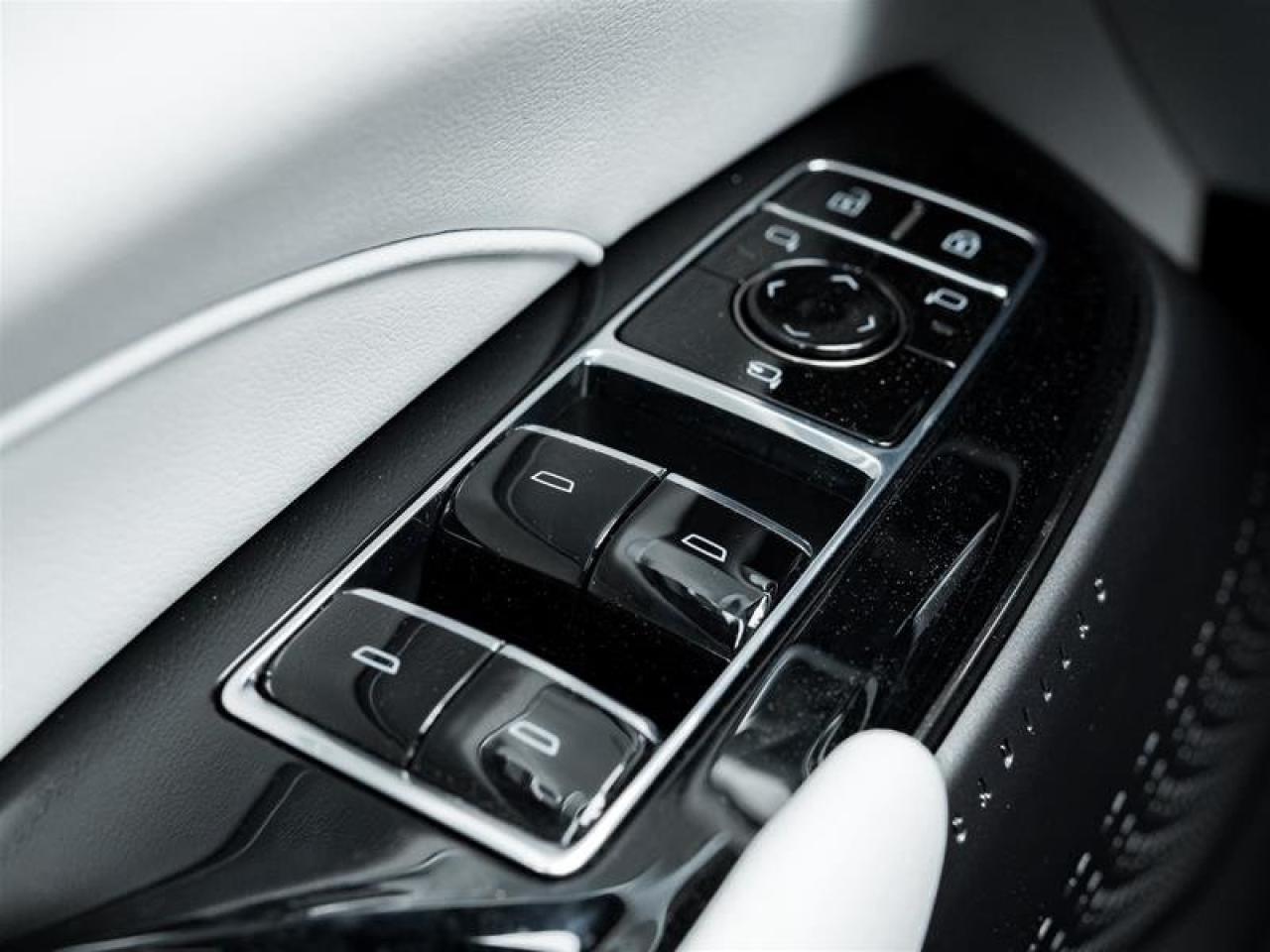 2026 Cadillac LYRIQ Sport Photo