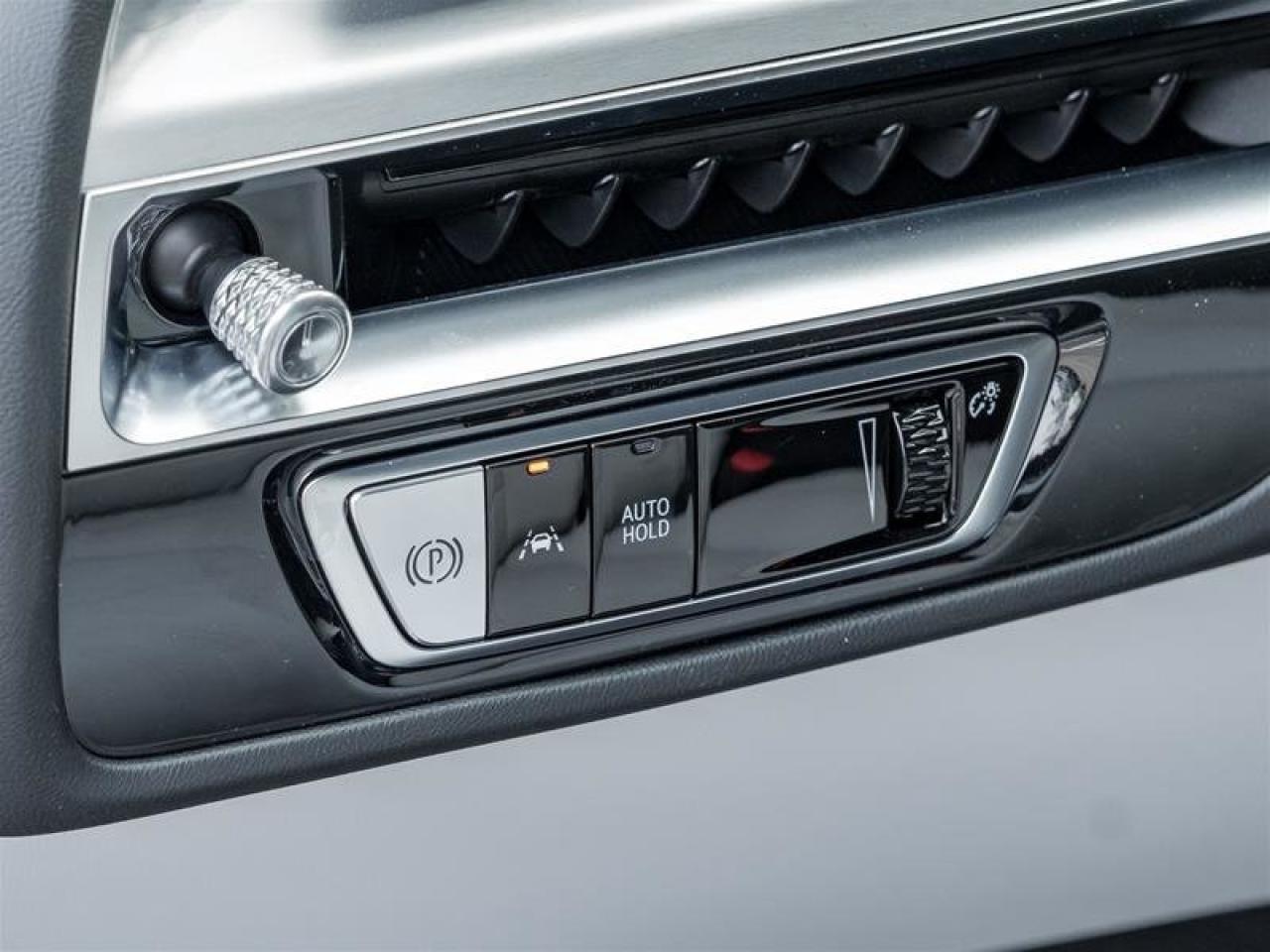 2026 Cadillac LYRIQ Sport Photo