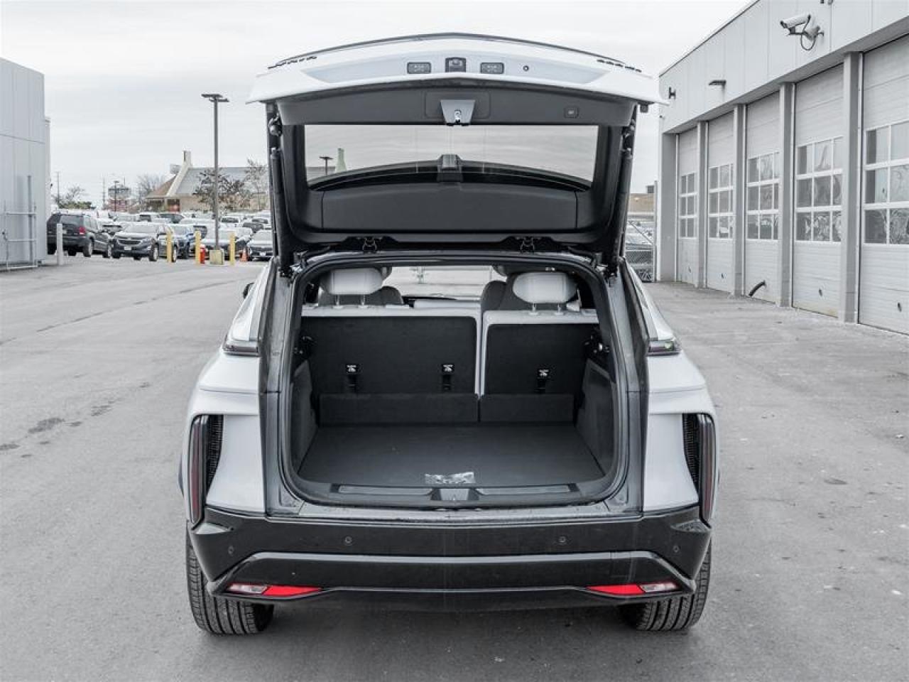 2026 Cadillac LYRIQ Sport Photo