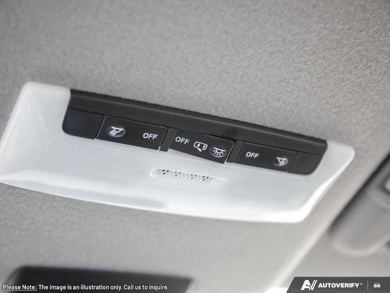 2025 Nissan Kicks Play SV Photo