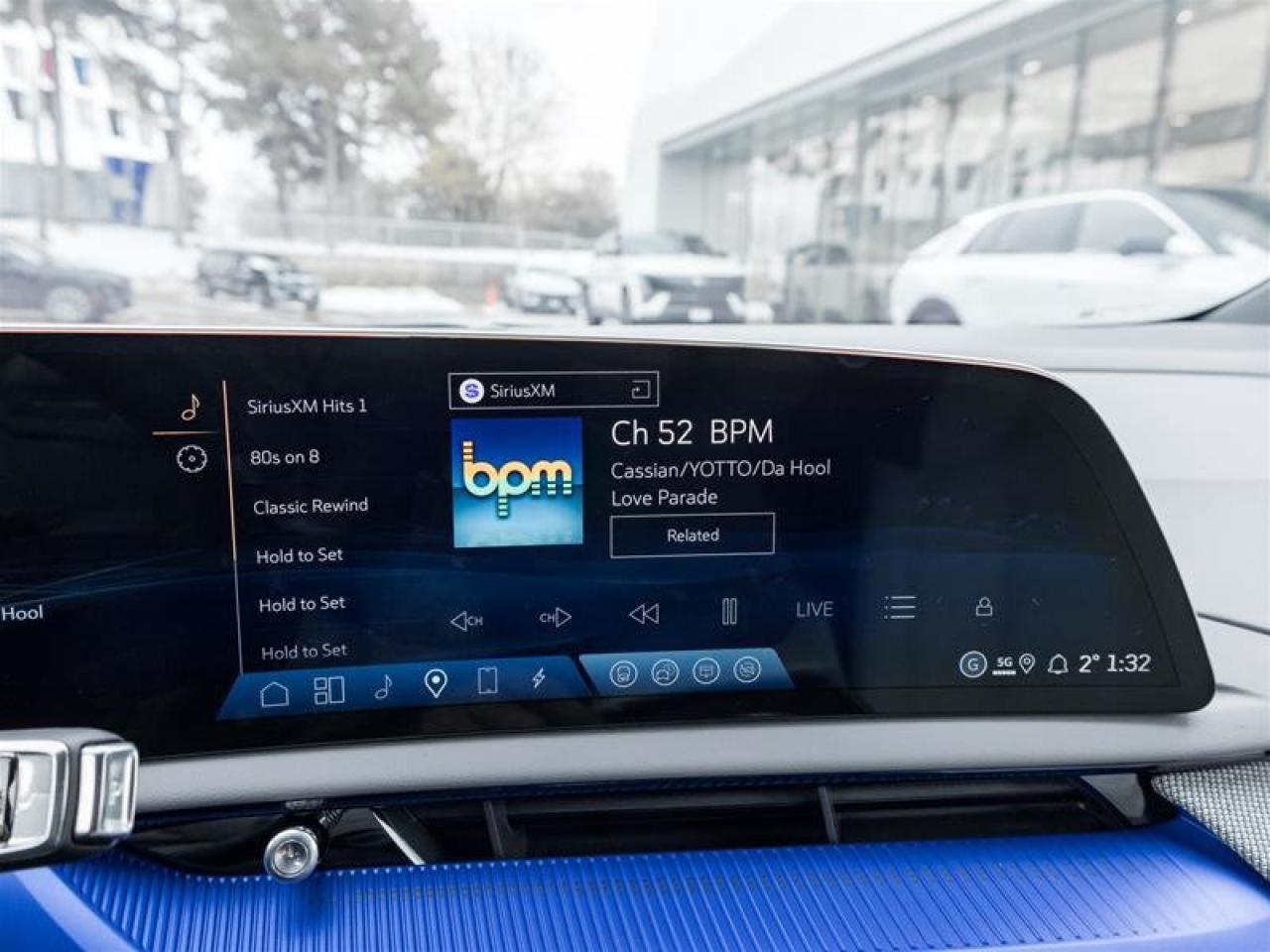 2026 Cadillac OPTIQ Luxury Photo