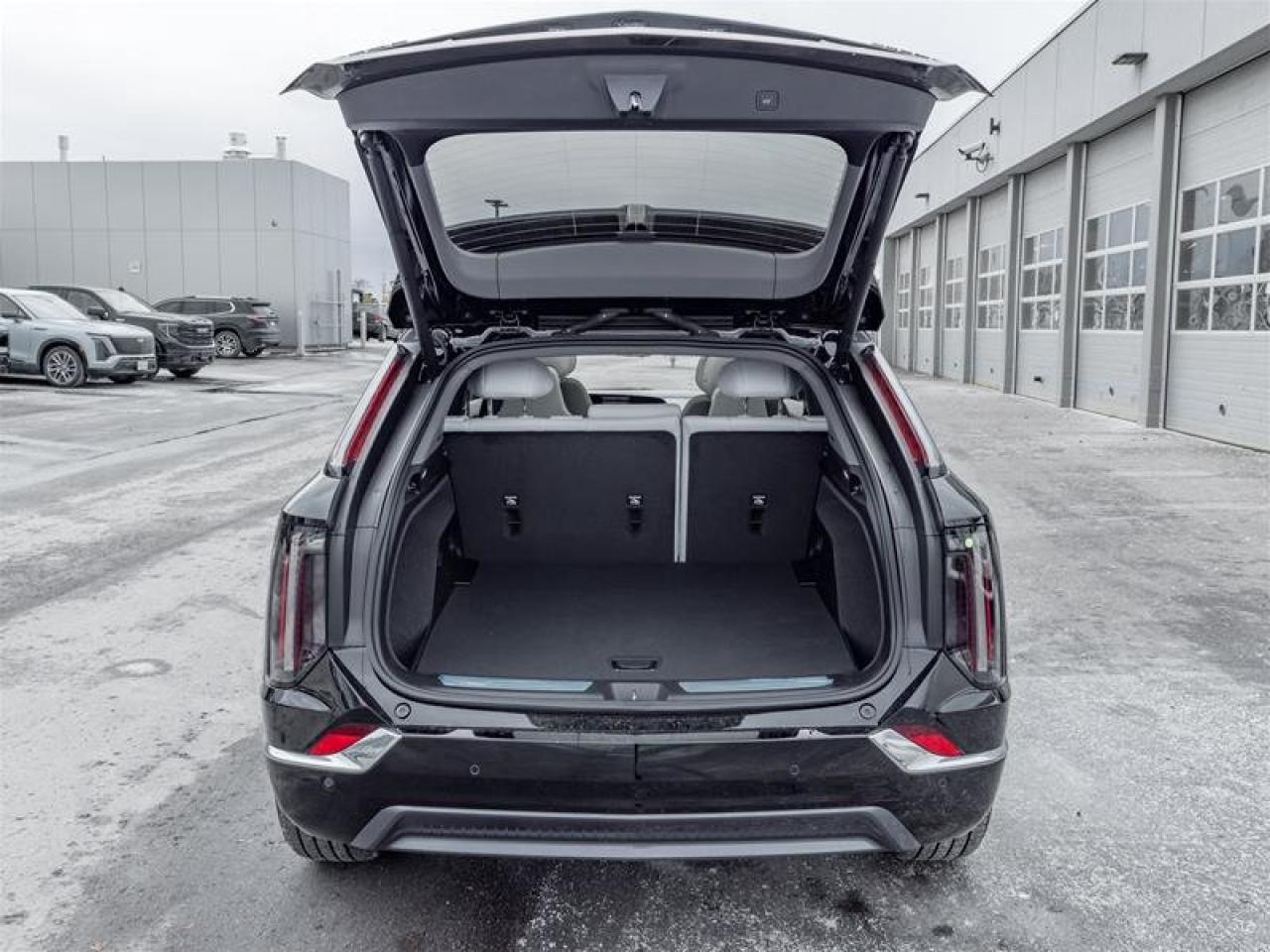 2026 Cadillac OPTIQ Luxury Photo