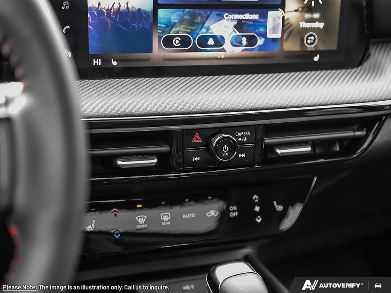 2026 Nissan Kicks SR Photo