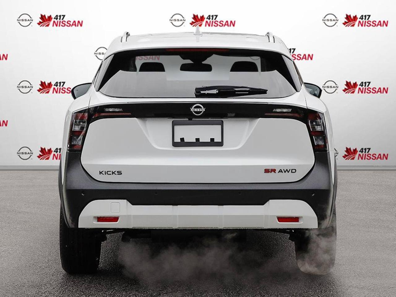 2026 Nissan Kicks SR Photo