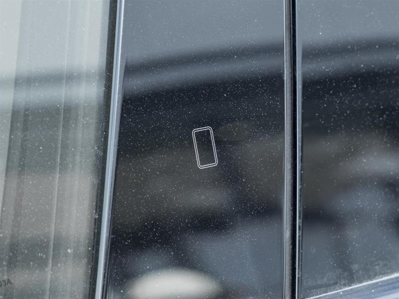 2026 Cadillac OPTIQ Premium Luxury Photo4