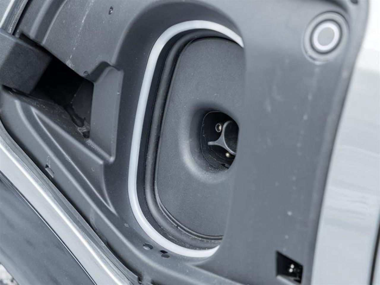 2026 Cadillac OPTIQ Premium Luxury Photo