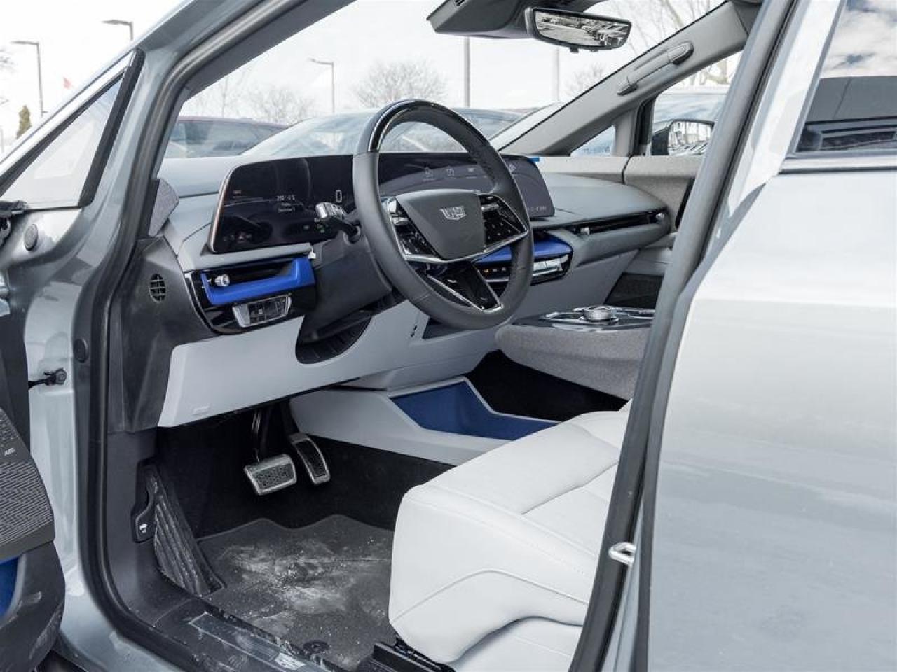 2026 Cadillac OPTIQ Premium Luxury Photo