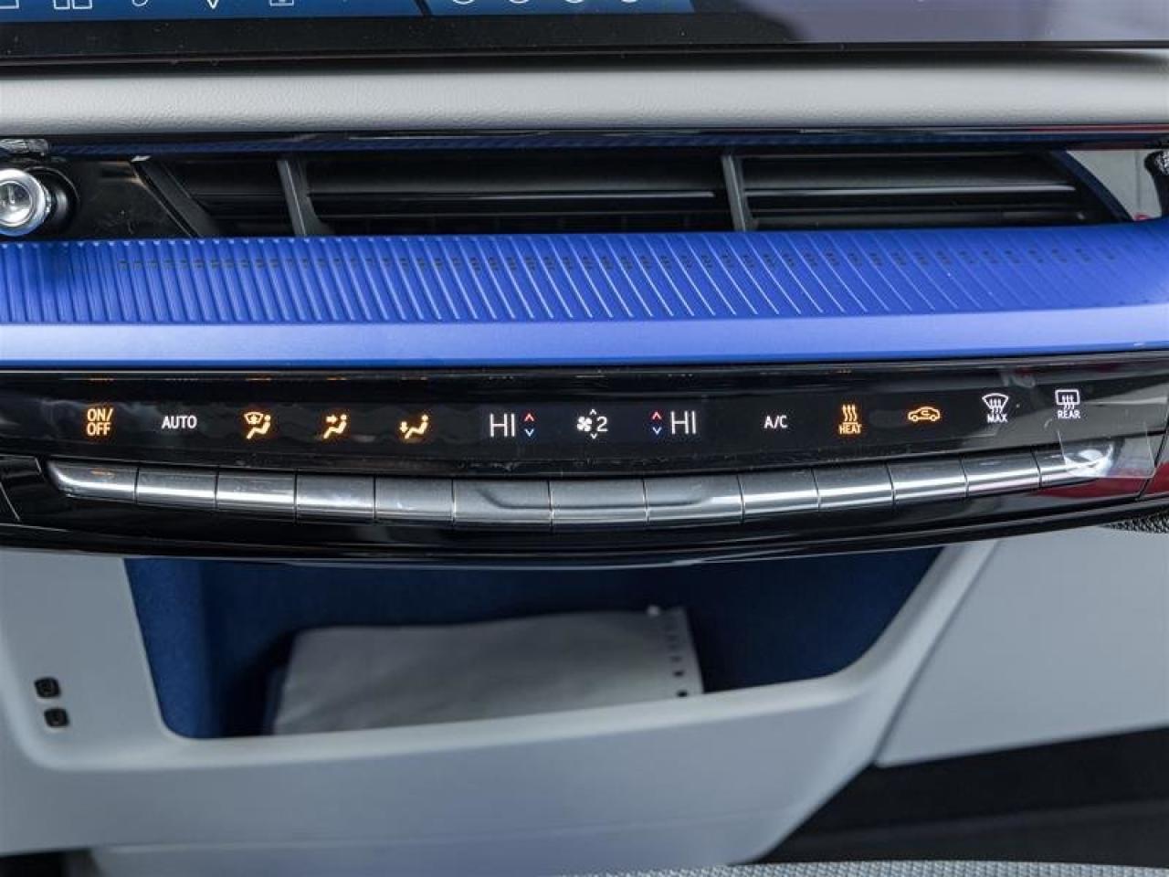 2026 Cadillac OPTIQ Premium Luxury Photo