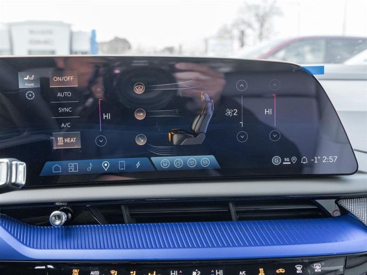 2026 Cadillac OPTIQ Premium Luxury Photo