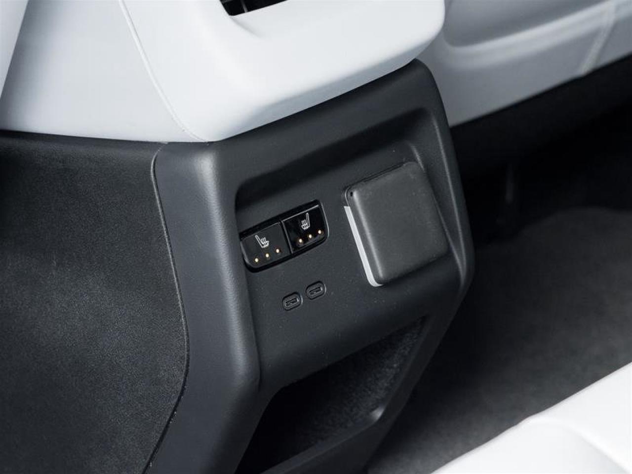 2026 Cadillac OPTIQ Premium Luxury Photo