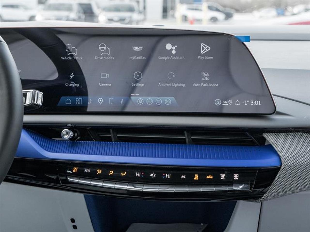 2026 Cadillac OPTIQ Premium Luxury Photo