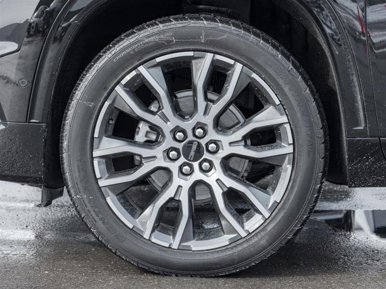 2026 GMC Acadia Denali Ultimate Photo3