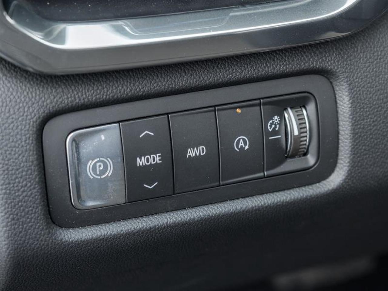 2026 GMC Acadia Denali Ultimate Photo