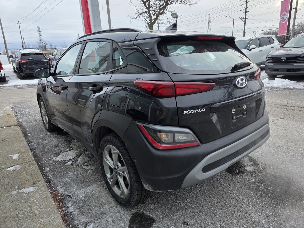 2023 Hyundai KONA Preferred AWD | Push-Start | Camera | Photo
