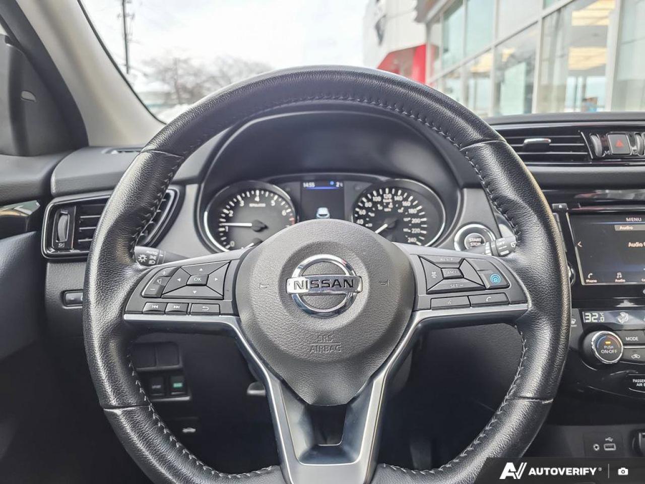 2023 Nissan Qashqai SV AWD | Pro Pilot Assist | Heated Seats | Alloy Rims | Photo