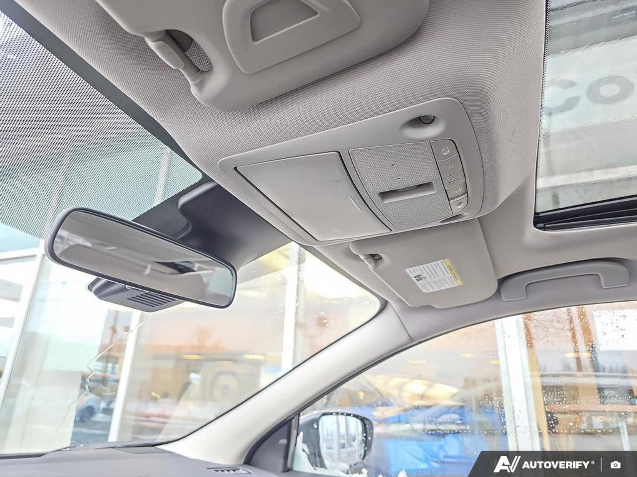 2023 Nissan Qashqai SV AWD | Pro Pilot Assist | Heated Seats | Alloy Rims | Photo