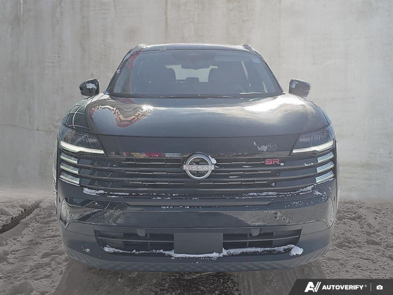 2026 Nissan Kicks SR AWD | 360 View Camera | Apple CarPlay | Moonroof | Photo