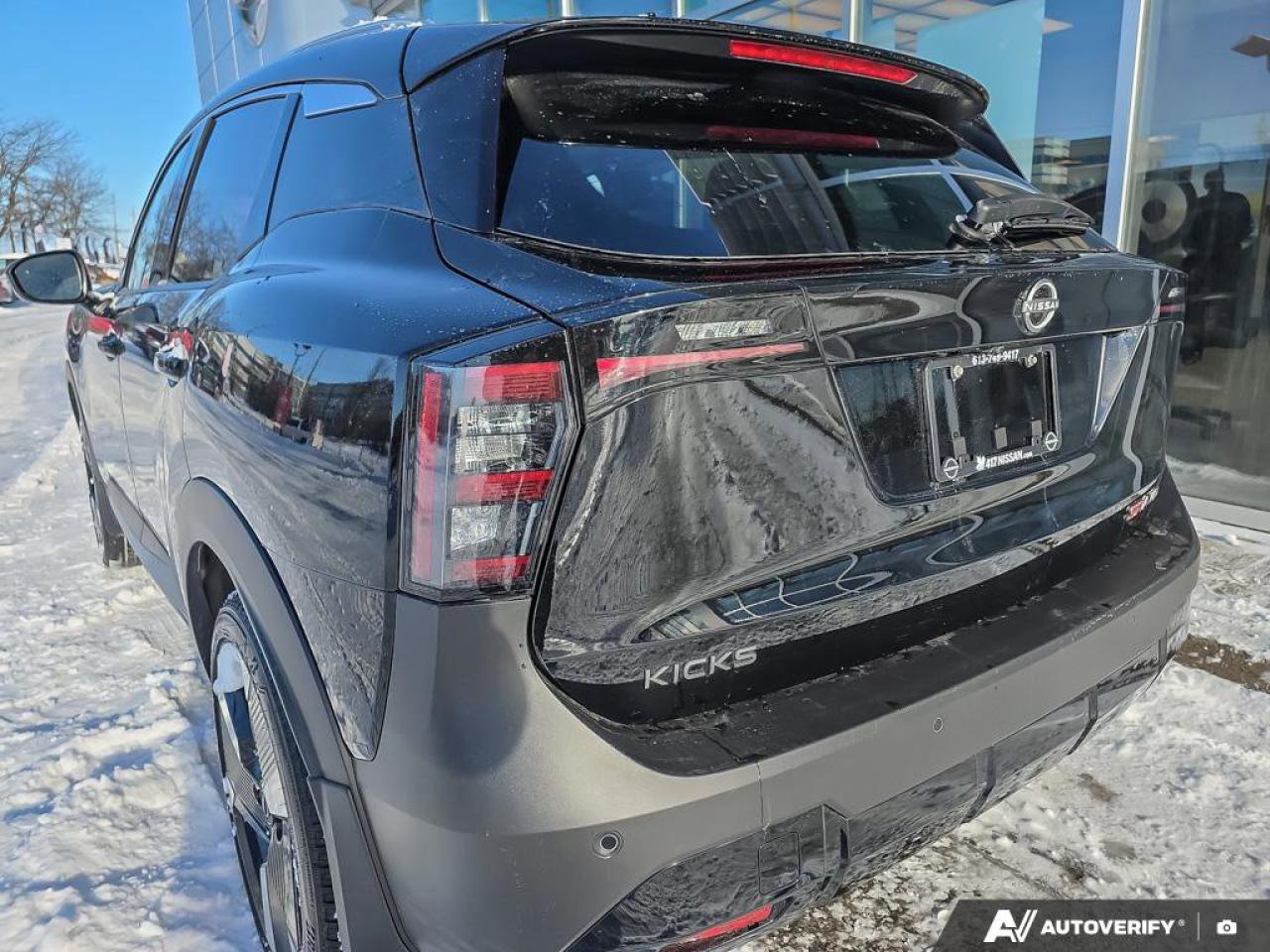 2026 Nissan Kicks SR AWD | 360 View Camera | Apple CarPlay | Moonroof | Photo