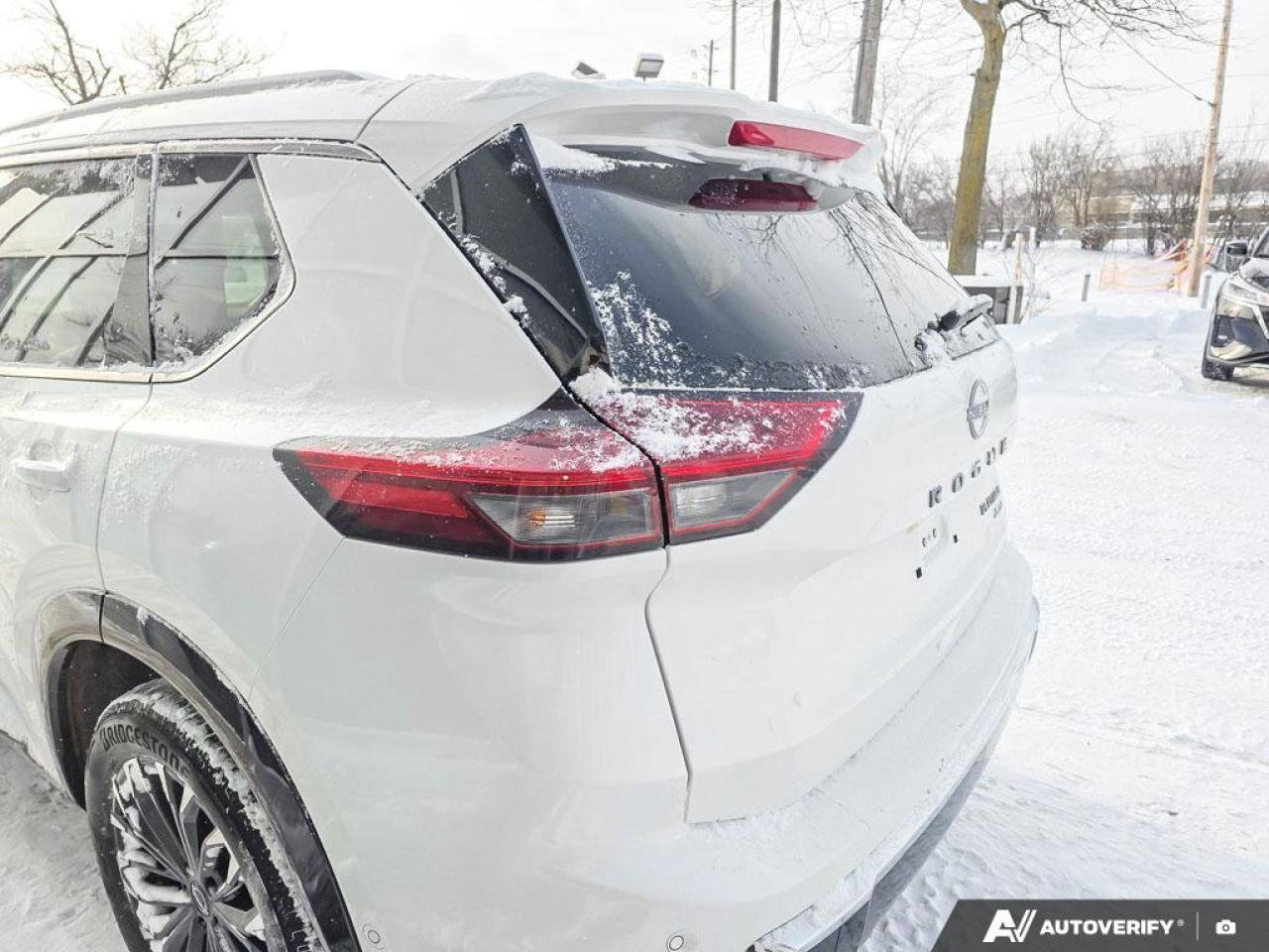 2024 Nissan Rogue Platinum AWD | Apple CarPlay | 360 view Camera | Leather | Photo