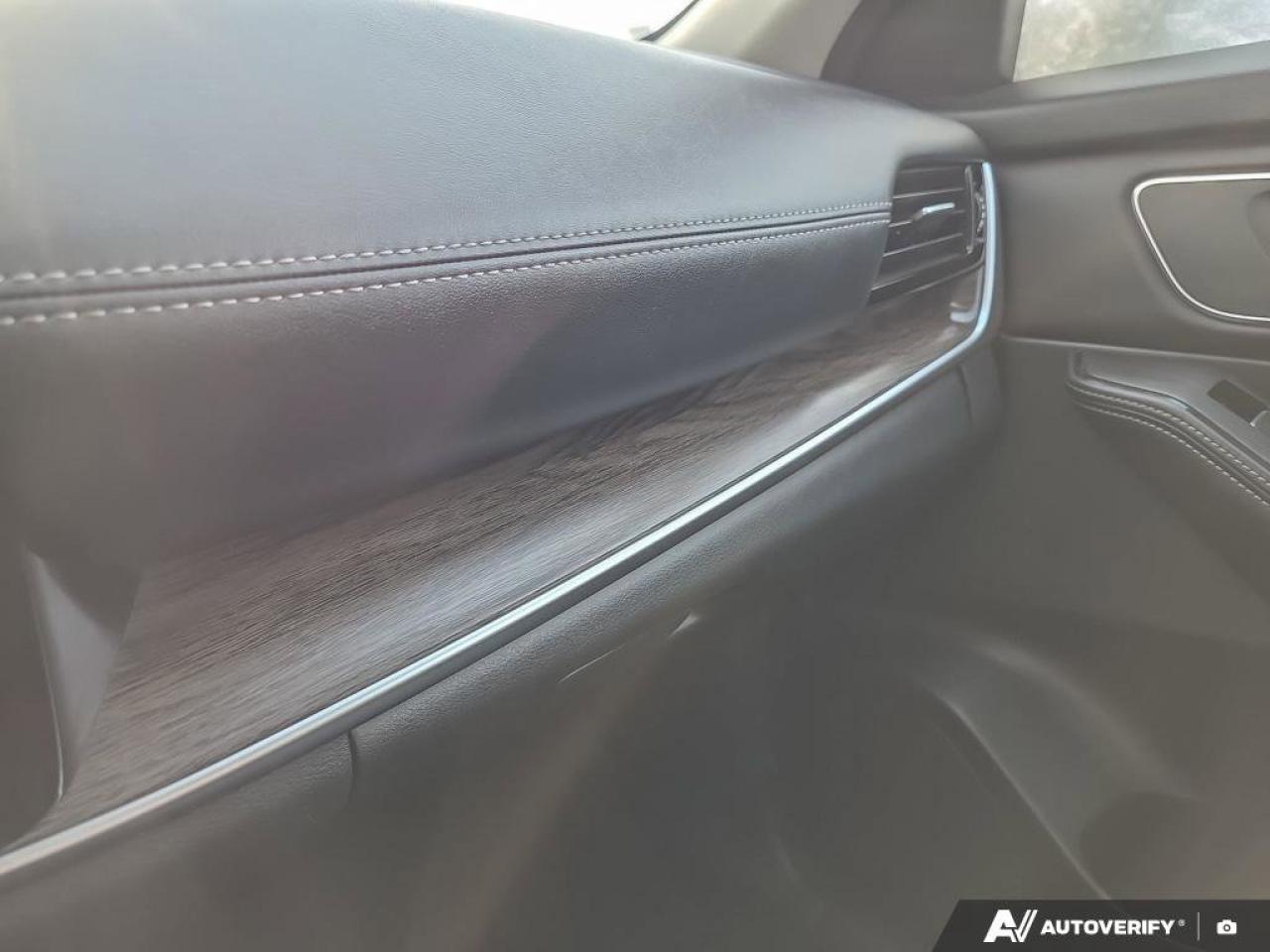 2024 Nissan Rogue Platinum AWD | Apple CarPlay | 360 view Camera | Leather | Photo