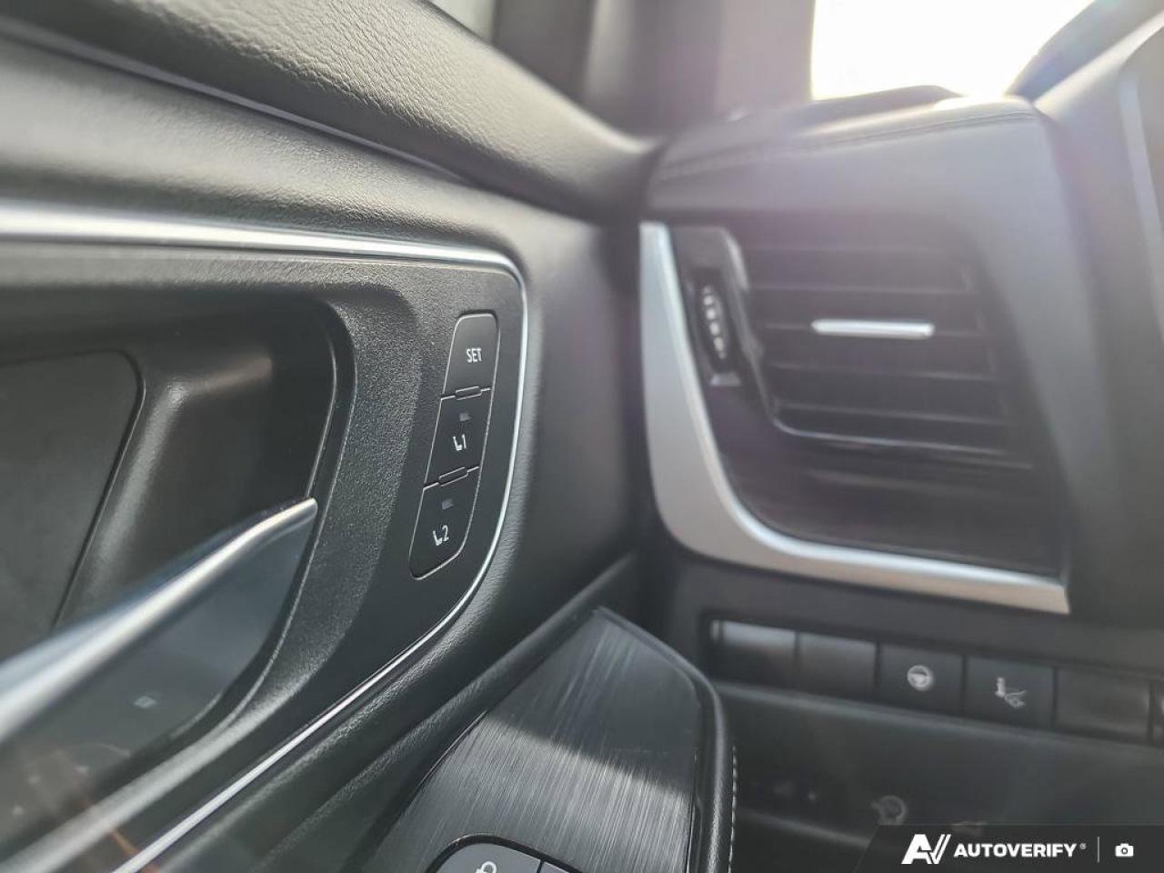 2024 Nissan Rogue Platinum AWD | Apple CarPlay | 360 view Camera | Leather | Photo