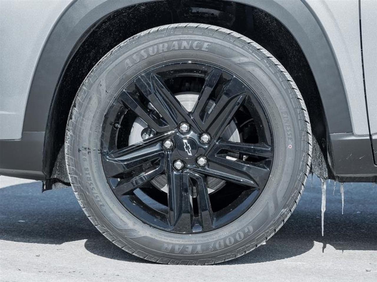 2026 Chevrolet Trax ACTIV Photo3