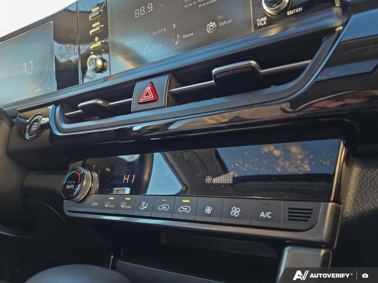 2024 Kia Seltos EX AWD | Leather | Moonroof | Heated Seats | Photo