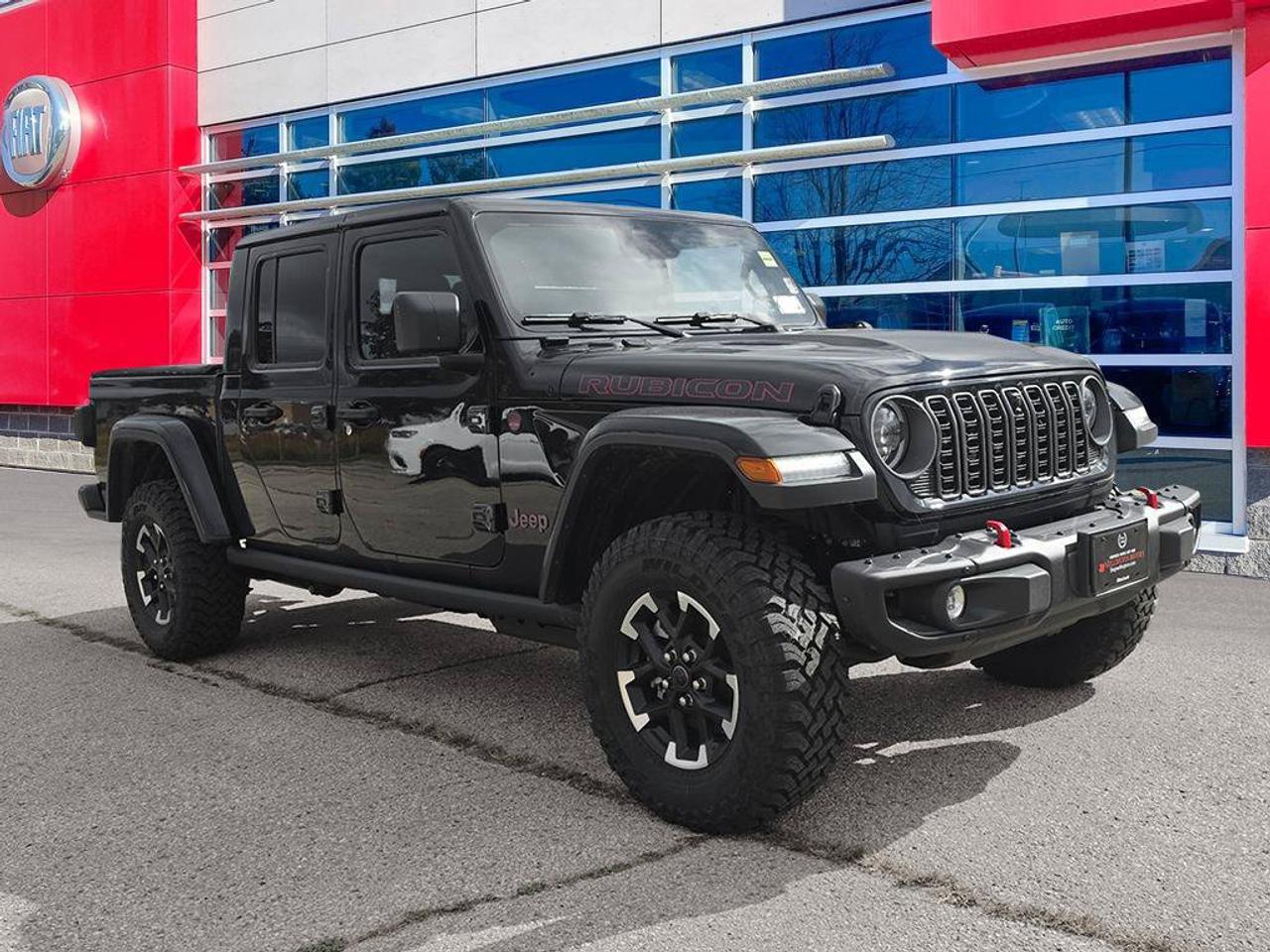 2026 Jeep Gladiator Rubicon X/DUAL TOPS/SPRAY LINER/3.6L V6/ LEATHER SEATS/ Photo