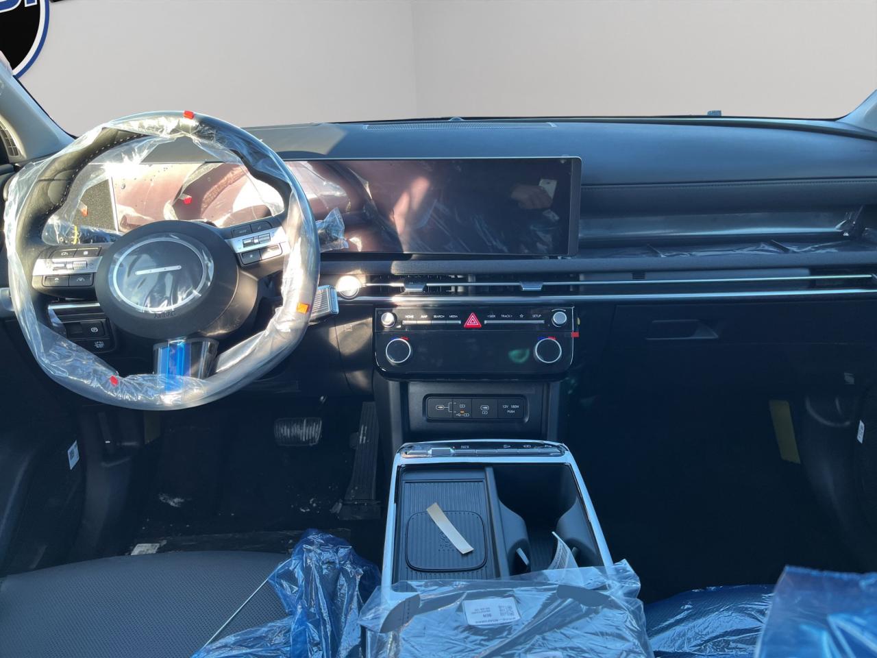 2026 Hyundai Tucson Hybrid Ultimate Photo