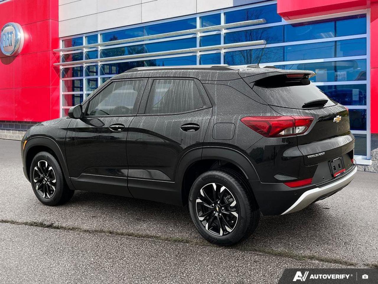 2021 Chevrolet TrailBlazer LT | Heated Seats | Apple Carplay | Safety Tech | Photo2