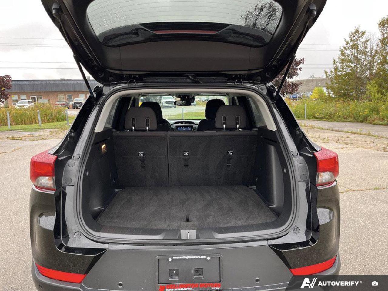 2021 Chevrolet TrailBlazer LT | Heated Seats | Apple Carplay | Safety Tech | Photo