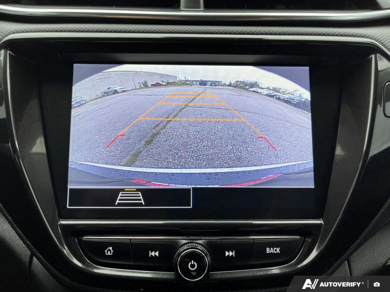 2021 Chevrolet TrailBlazer LT | Heated Seats | Apple Carplay | Safety Tech | Photo