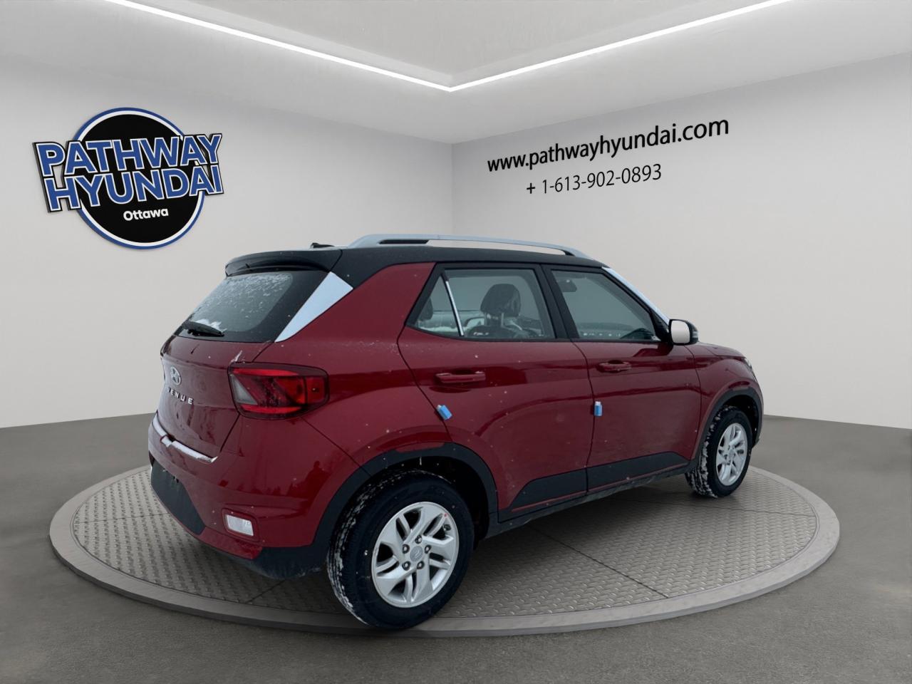 2026 Hyundai Venue PREFERRED Photo3