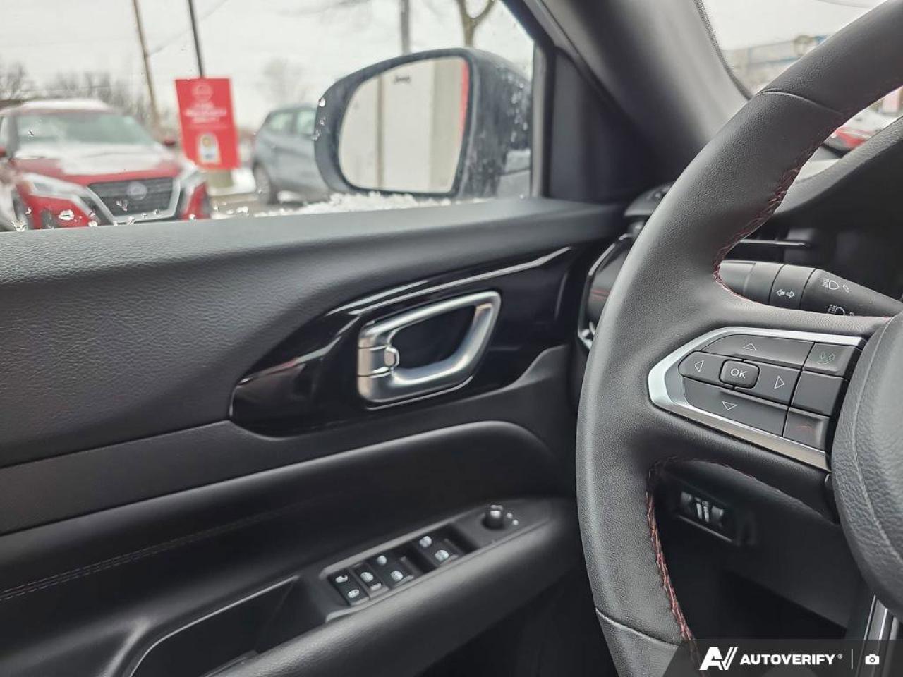 2024 Jeep Compass Trailhawk | Heated Seats | Leather | Photo