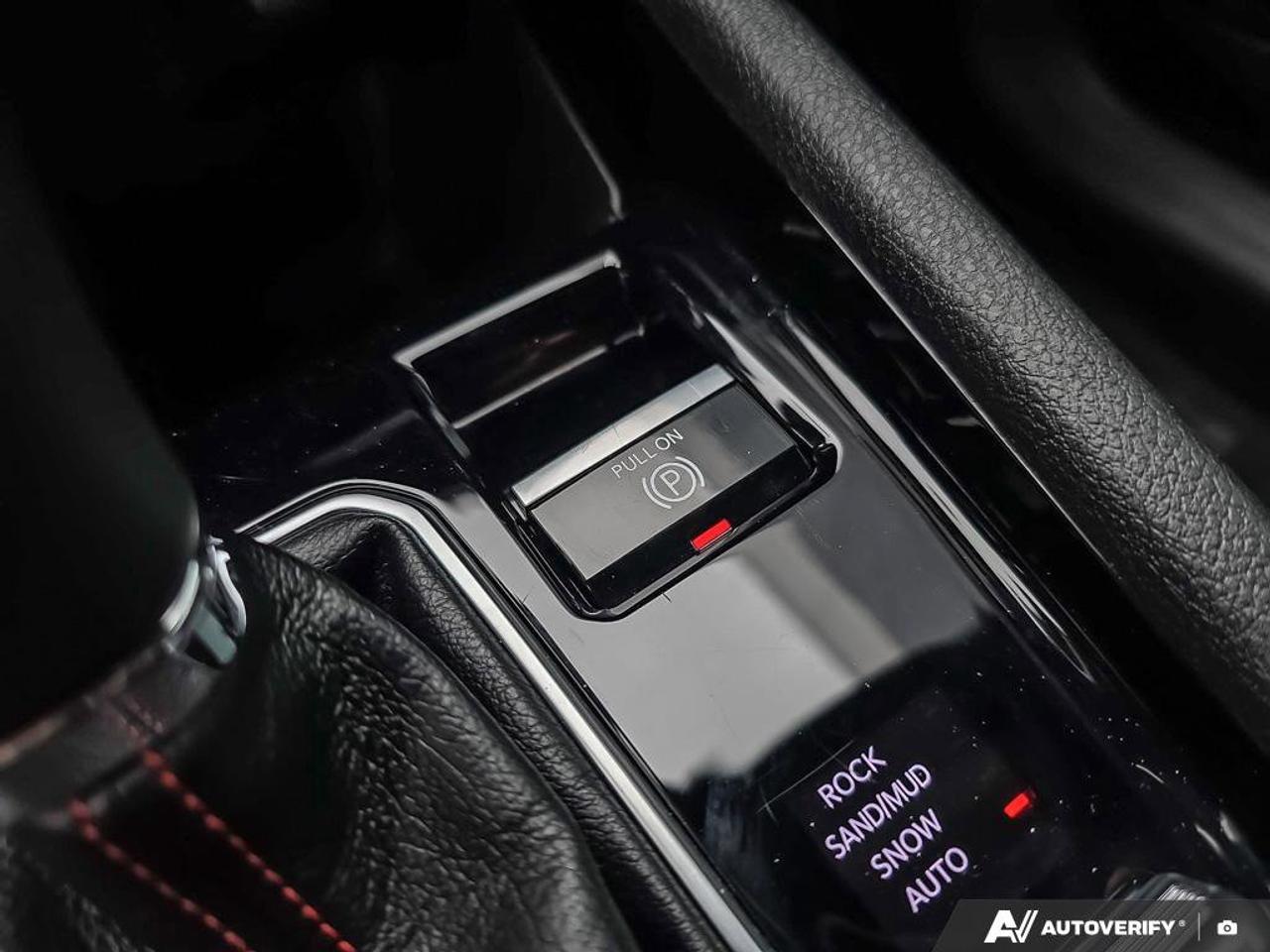 2024 Jeep Compass Trailhawk | Wireless Apple Car Play | Android Auto |  Heated Seats | Leather | Photo