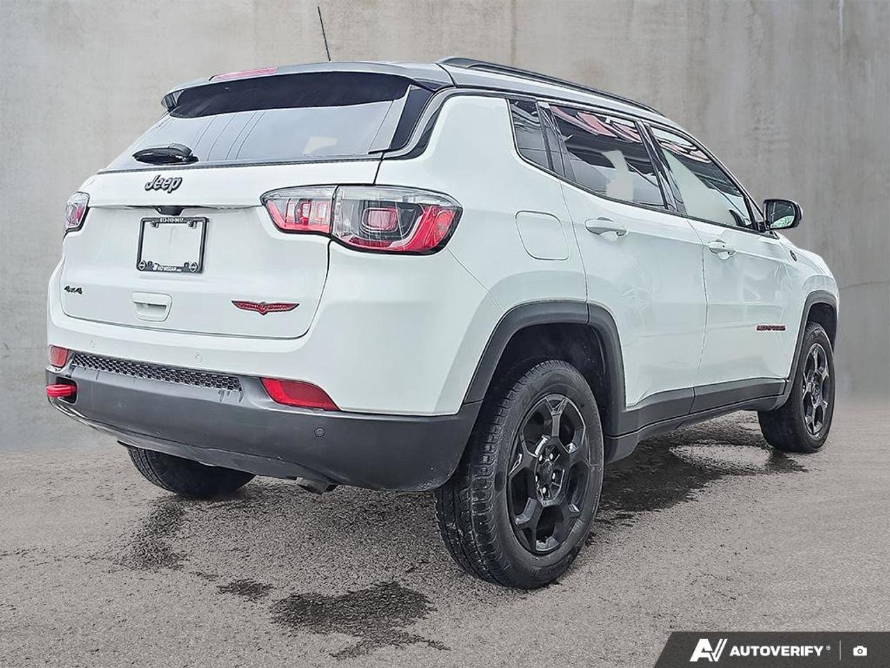 2024 Jeep Compass Trailhawk | Wireless Apple Car Play | Android Auto |  Heated Seats | Leather | Photo4