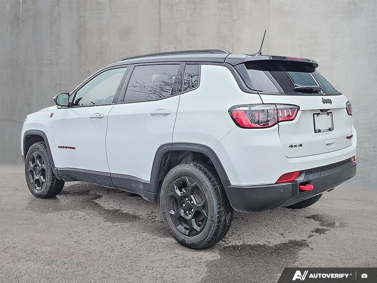 2024 Jeep Compass Trailhawk | Wireless Apple Car Play | Android Auto |  Heated Seats | Leather | Photo2