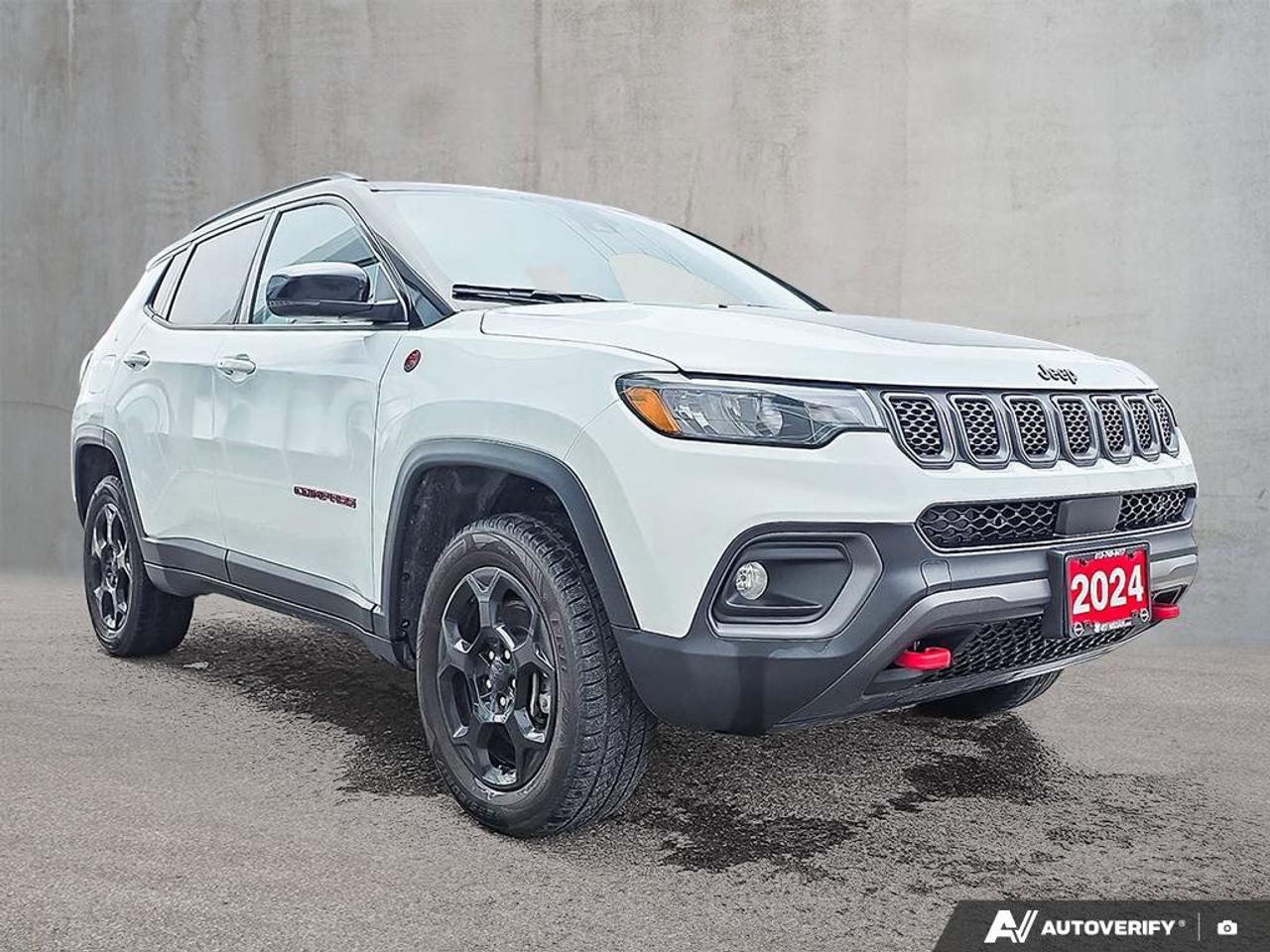 2024 Jeep Compass Trailhawk | Wireless Apple Car Play | Android Auto |  Heated Seats | Leather | Photo
