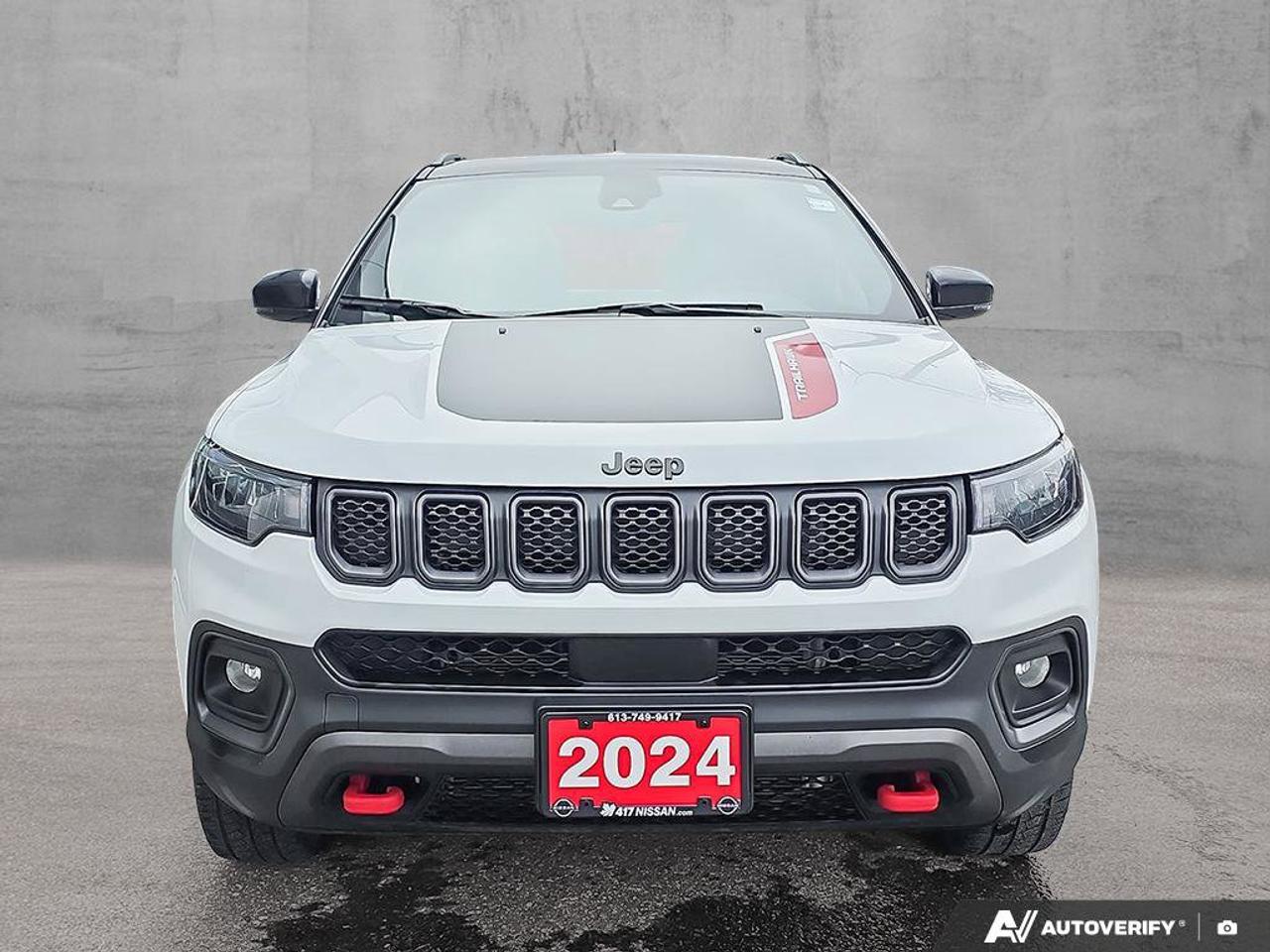 2024 Jeep Compass Trailhawk | Wireless Apple Car Play | Android Auto |  Heated Seats | Leather | Photo