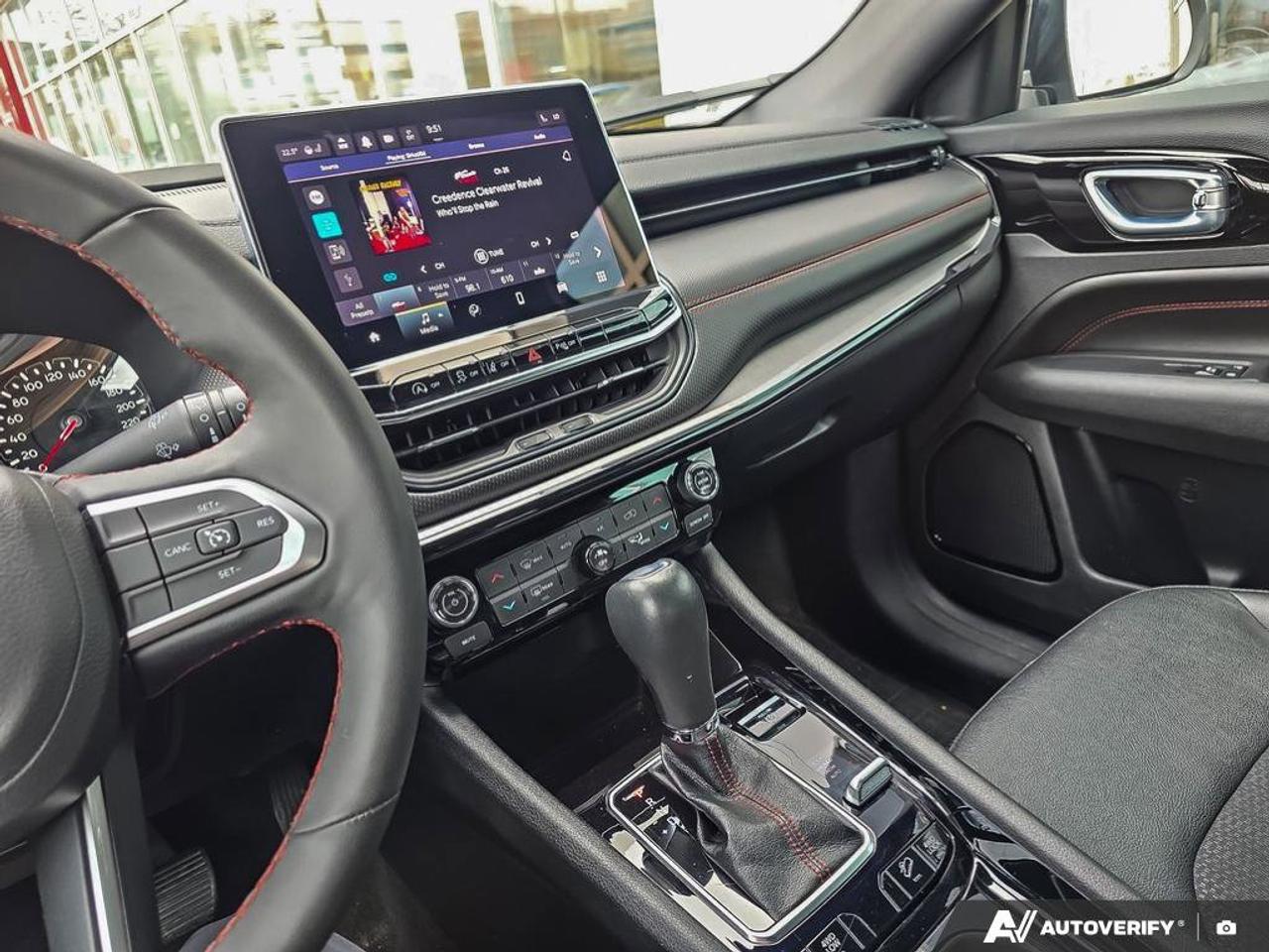 2024 Jeep Compass Trailhawk | Wireless Apple Car Play | Android Auto |  Heated Seats | Leather | Photo