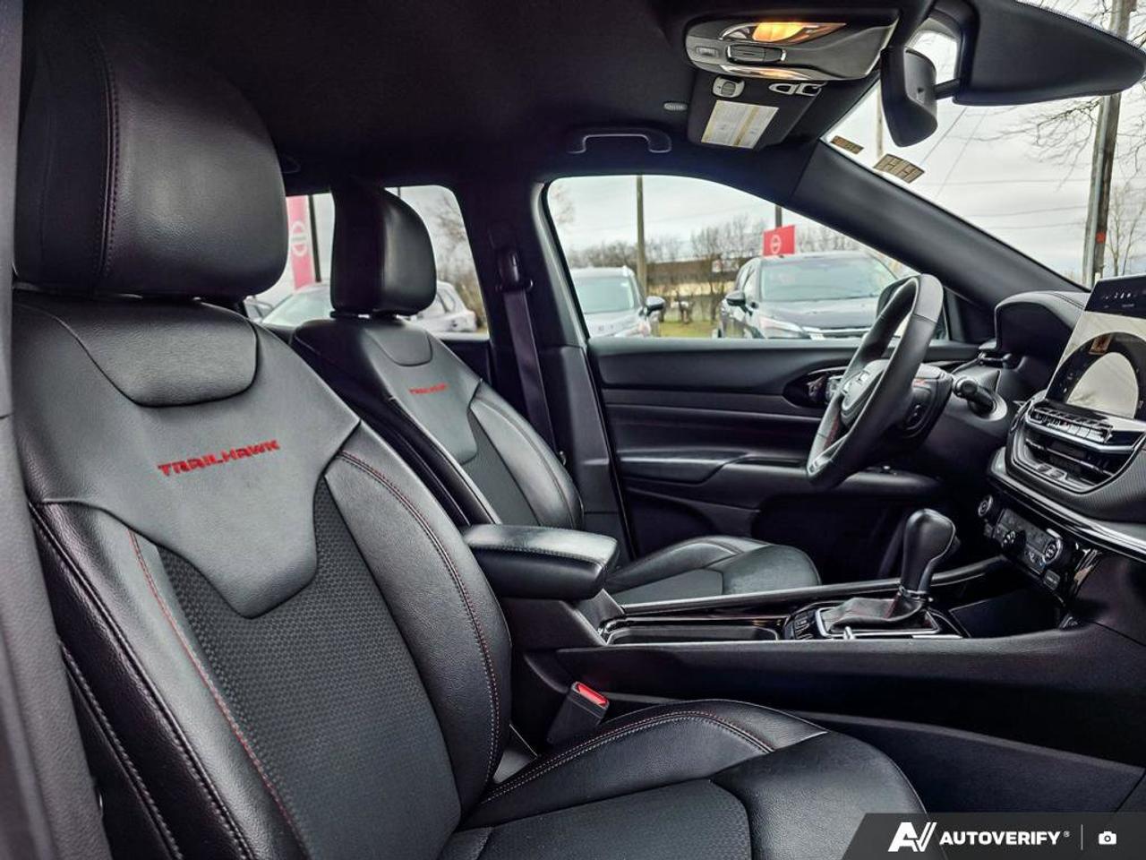2024 Jeep Compass Trailhawk | Wireless Apple Car Play | Android Auto |  Heated Seats | Leather | Photo