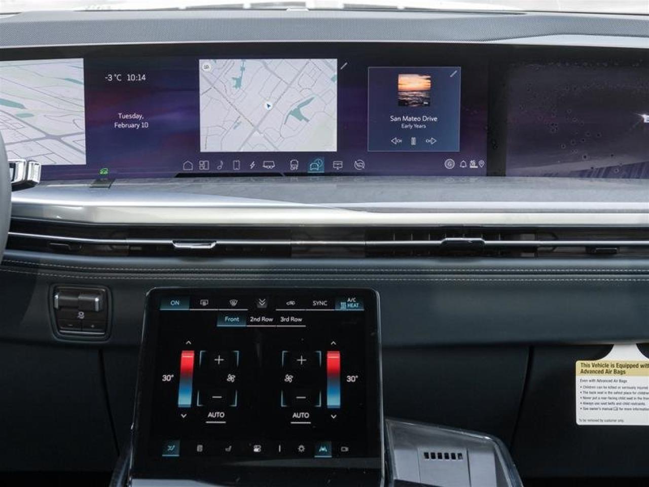 2026 Cadillac Escalade IQ Premium Sport Photo