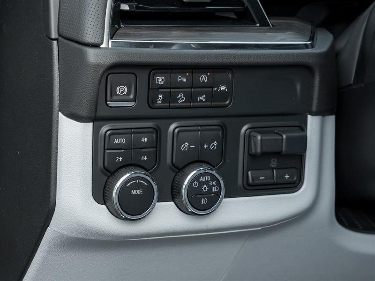 2025 Chevrolet Tahoe Premier Photo