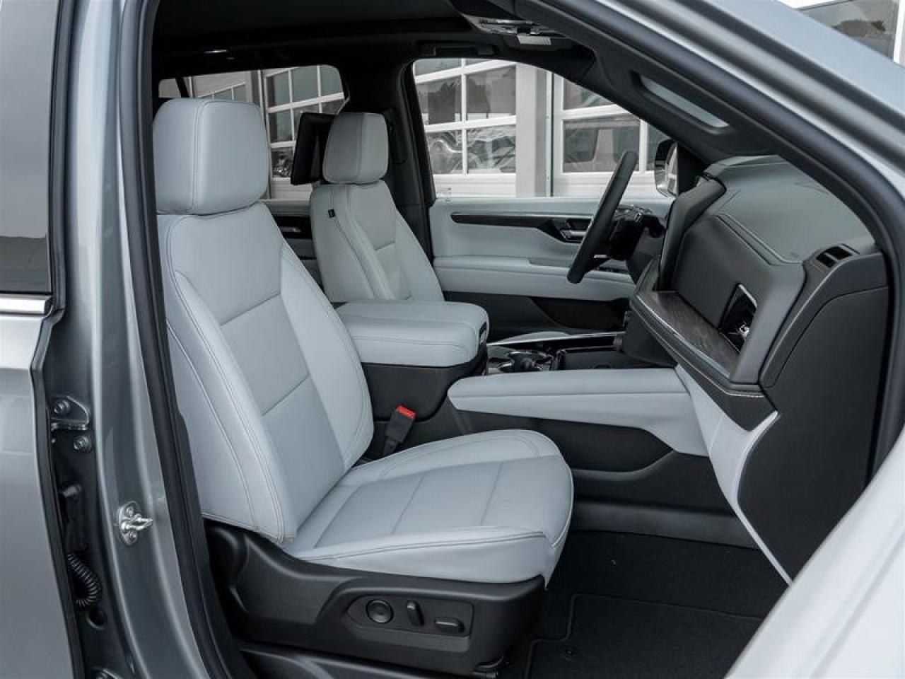 2025 Chevrolet Tahoe Premier Photo