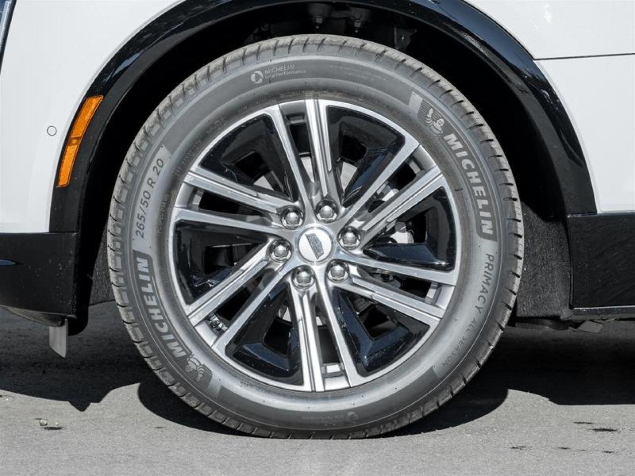 2026 Cadillac LYRIQ Luxury Photo3