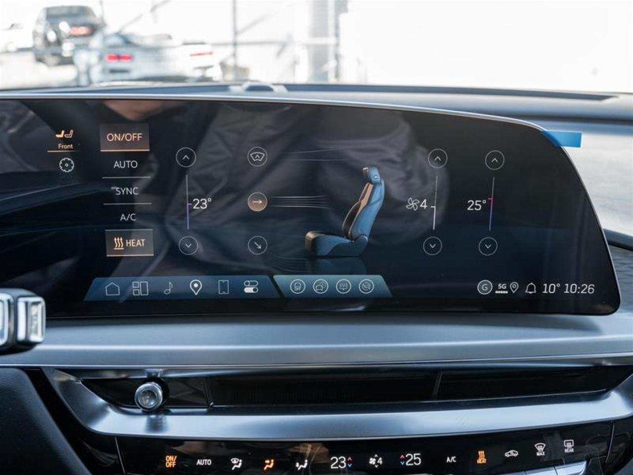 2026 Cadillac LYRIQ Luxury Photo